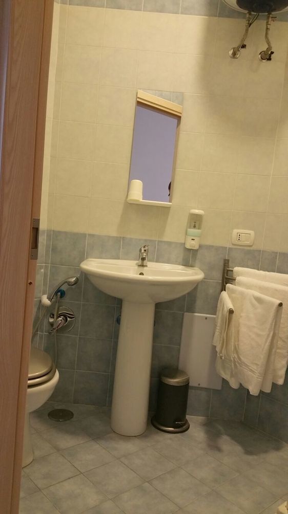 B&B 248 Νάπολη Εξωτερικό φωτογραφία