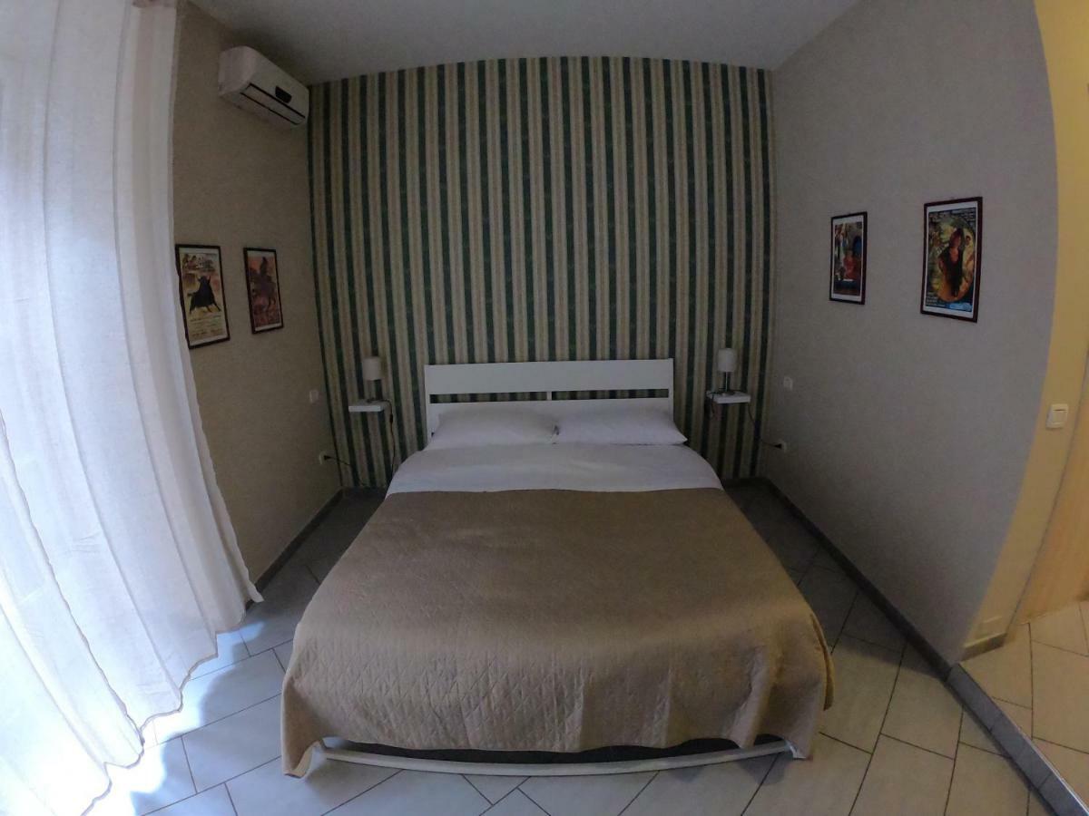 B&B 248 Νάπολη Εξωτερικό φωτογραφία