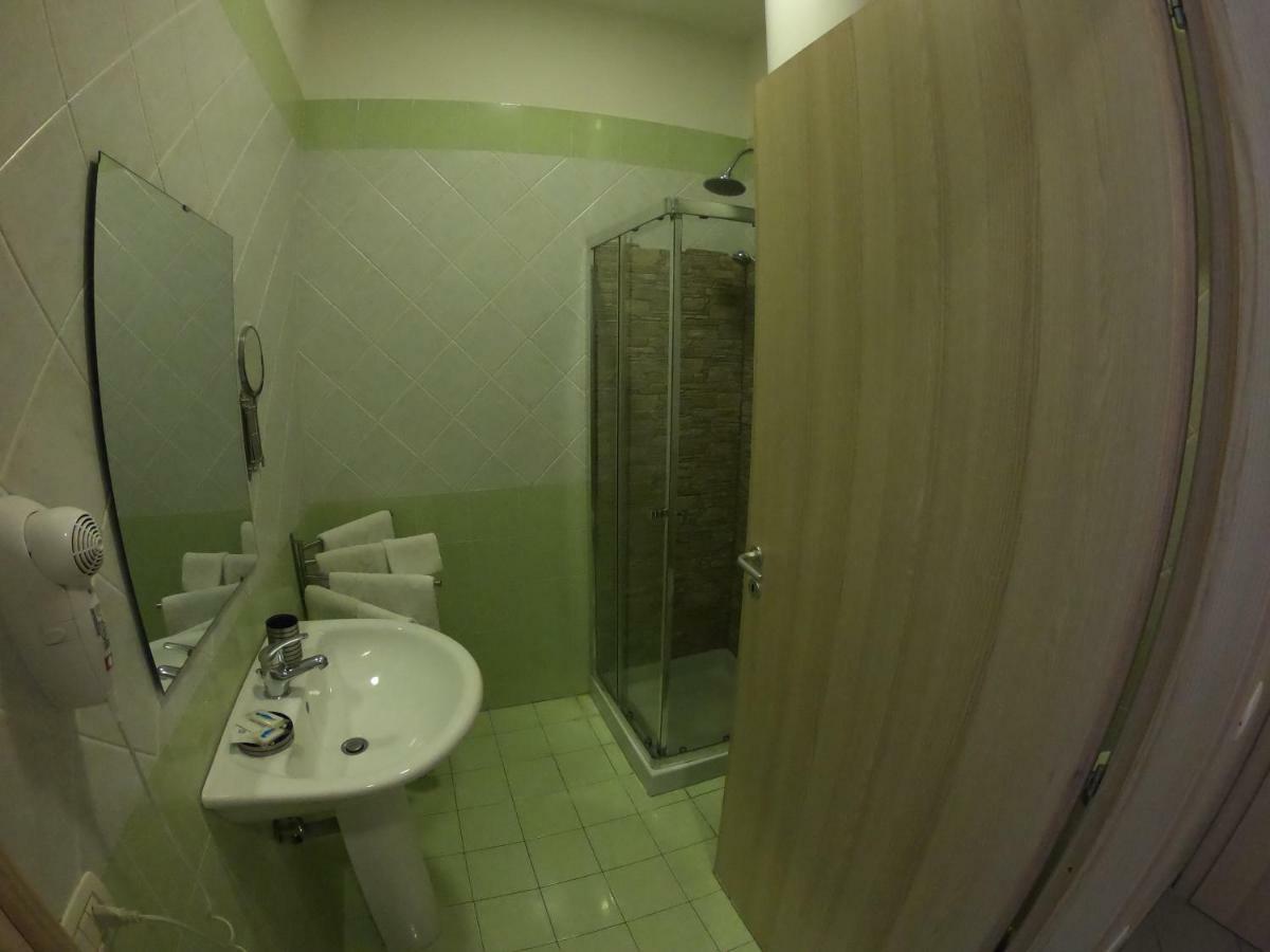B&B 248 Νάπολη Εξωτερικό φωτογραφία