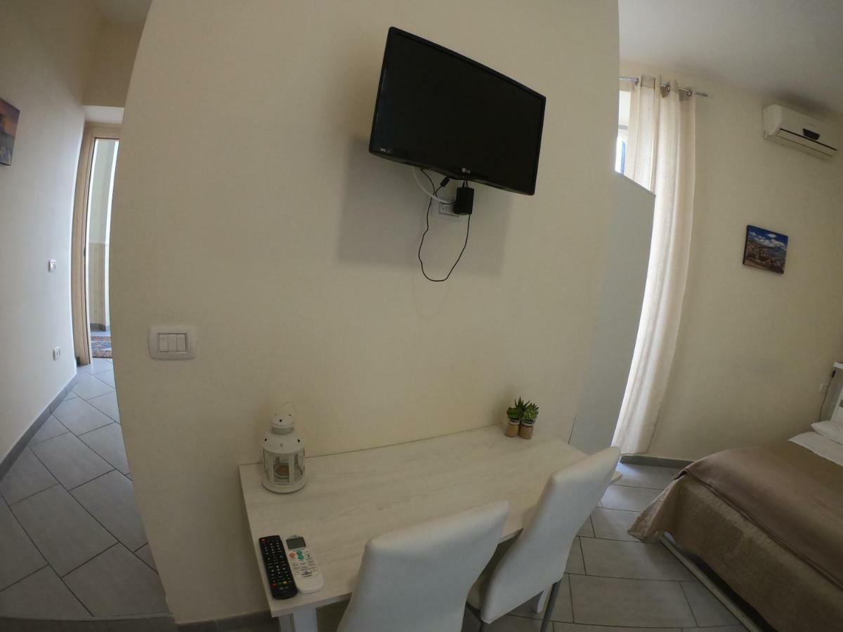 B&B 248 Νάπολη Εξωτερικό φωτογραφία