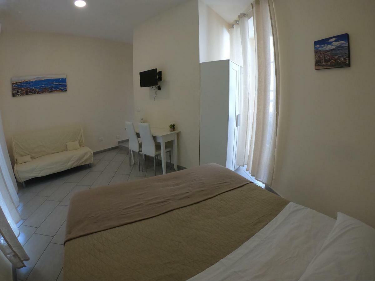 B&B 248 Νάπολη Εξωτερικό φωτογραφία