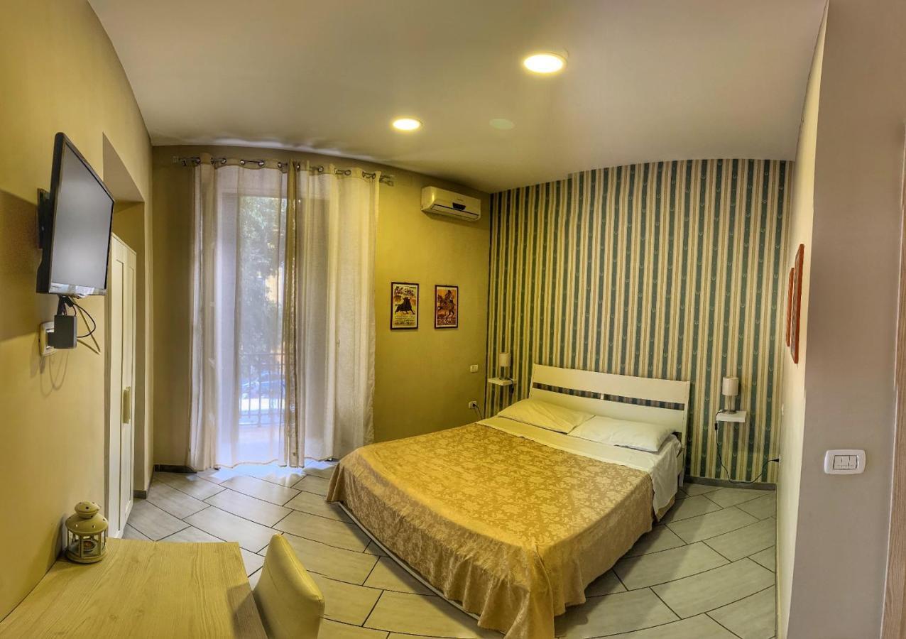 B&B 248 Νάπολη Εξωτερικό φωτογραφία