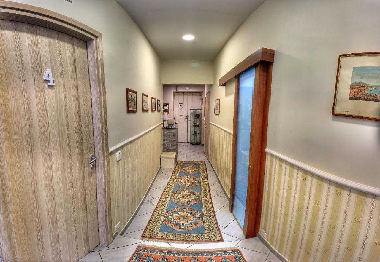 B&B 248 Νάπολη Εξωτερικό φωτογραφία